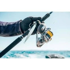 Shimano Saragosa 6000 HG Spinning Reel 9 Shimano Saragosa 6000 HG Spinning Reel -Shimano shop BCF 600803 03 hi res