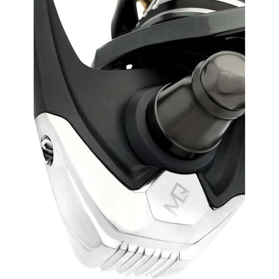 Daiwa BG MQ 18000 Spinning Reel 5 Daiwa BG MQ 18000 Spinning Reel - Image 3
