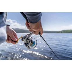 Daiwa Freams LT Spinning Reel 5000-CXH 16 Daiwa Freams LT Spinning Reel 5000-CXH -Shimano shop BCF 613018 05 hi res